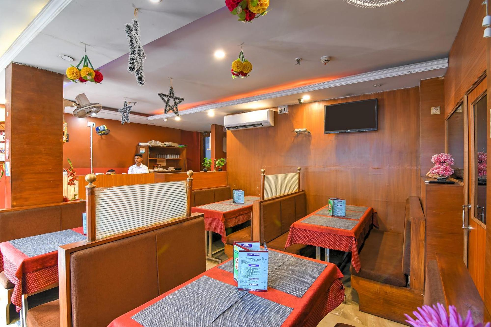 Brill Raj Palace Near City Centre 2 Колката Екстер'єр фото
